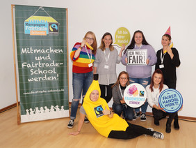 Fairtrade Deutschland freute sich über die Teilnahme von über 200 Schüler*innen an der Schülerkademie in Düsseldorf. Copyright: Jürgen Mickley